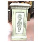 Pedestal Stand/Cabinet. 18"x18"x38"