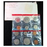 1971 Mint Set with (2) Kennedy Half Dollars