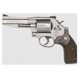 NEW IN BOX: Smith and Wesson 686 SSR 357Mag/38Spcl