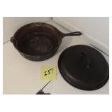 10.5" Cast Iron Chicken Fryer with Lid