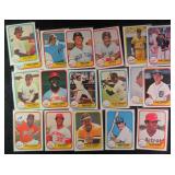 Eighteen (18) 1981 Fleer Baseball Star and HOFers