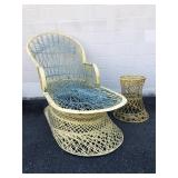 Spun fiberglass chaise lounge Lot 3