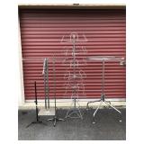 Metal display pieces lot