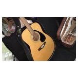 Yamaha F-310 Acoustic Guitar with Case