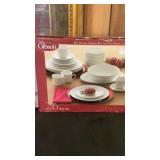 26 piece dish set