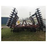 International 490 Disc