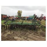 John Deere disc with wings