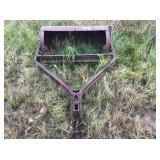 Pull type dirt scraper