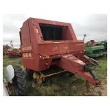 New Holland 664 Baler