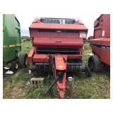 International 3650 Round Baler