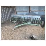 John Deere 12