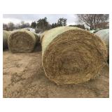 Netwrapped Grass Bales