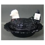 Mosser Blk Amethyts / White Hen on Nest Candy