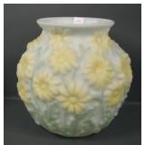 Phoenix Reversed Stained/MG Daisy Bulbous Vase