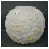 Phoenix Star Flowers Satin Reverse Decorated Vase