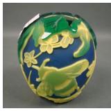 Kelsey/ Bomkamp 2014 Bumble Bee Paperweight Vase