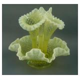 Fenton Diamond Lace 3 Lily Epergne – Vaseline