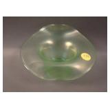 Fenton #106 J.I.P. Hat (or Vase) – Florentine