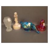 4 pc. Lady Lot: (1) Czech Frosted Deco Vase, (1)