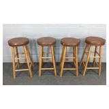 4x The Bid Wood Stools Nc
