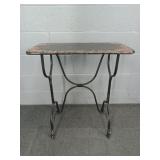 French Style Shabby Iron Table French Style Shabby Iron Table