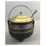 Cast Iron Kerosene Fireplace Dipper With Lid Cast Iron Kerosene Fireplace Dipper With Lid
