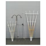 Lot Of 5 Decorative Outdoor Pieces Lot Of 5 Decorative Outdoor Pieces