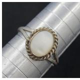 Sterling Mother Of Pearl Ring Sz 8 Total Weight