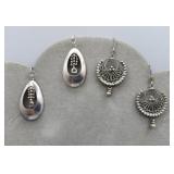 2 Pr Pierced Earrings Tw 13.8g