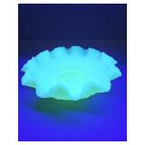 Fenton Uranium Ruffle Edge Glass Candy Dish