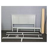 Zinus Furn Queens Size Painted Finish Wood Bed