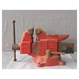Yost Mfg Table Mounted Work Vise