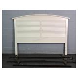 Dillon Furn White Queen Headboard W/ Metal Frame