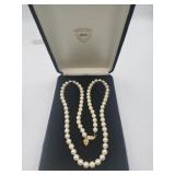 585 / 14k Gold Clasp 22in Pearl Necklace Ibm