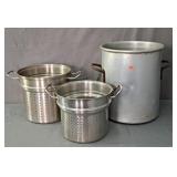 Lot Of 3 Aluminum Stock Pot & 2 Stainless Strainer