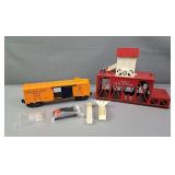 Lionel Lines 352 Icing Station & Refir Car