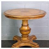 Outlook Furn Solid Wood Round Pedestal Table