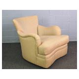 Huntington House Upholstered Accent Arm Chair