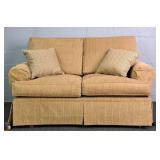 Henredon Upholstered 2 Cushion Setee