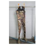 Red Head Mens Size 10 Neoprene Chest Waders