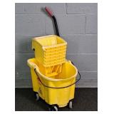 Rubbermaid Wavebrake Commercial Rolling Mop Pail