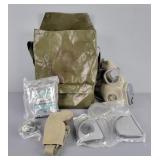 Czech Midm Military Gas Mask Kit W/ Pack & Acc
