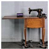 Damascus Grand Vintage Electric Sewing Machine