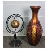 2x Bid Painted Metal Home Decor