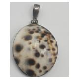 Sterling Oval Shell Pendant Tw 11.3g