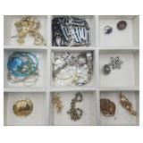 Nice Jewelry Tray Organizer With Contents