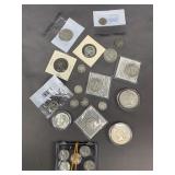 Large Lot Of Silver American Coins - 2 Peace