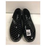 SLOGGERS WOMEN SHOES SIZE 8 (USED) SLOGGERS WOMEN SHOES SIZE 8 (USED)