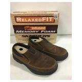 RELAXED FIT MENS SHOES SIZE 10.5 RELAXED FIT MENS SHOES SIZE 10.5