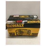 DEWALT WORKSITE CHARGER/RADIO